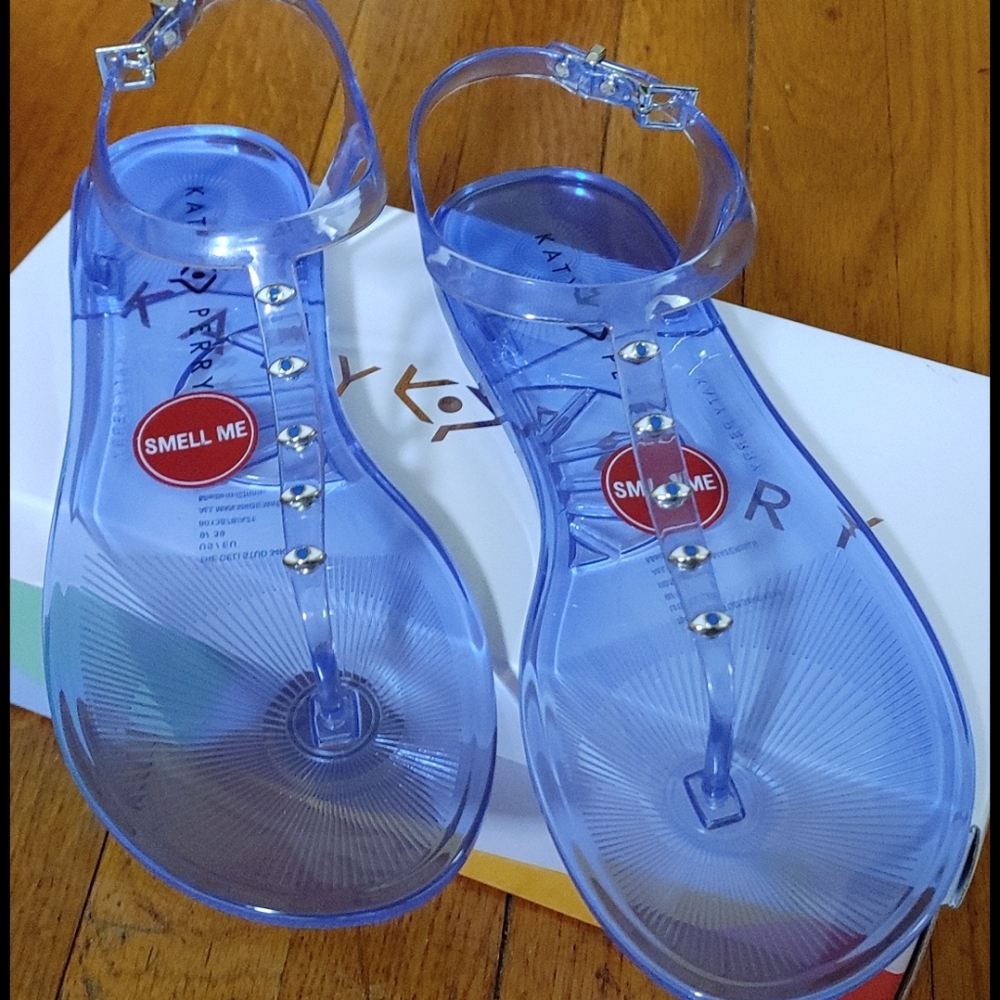 Ladies sandal